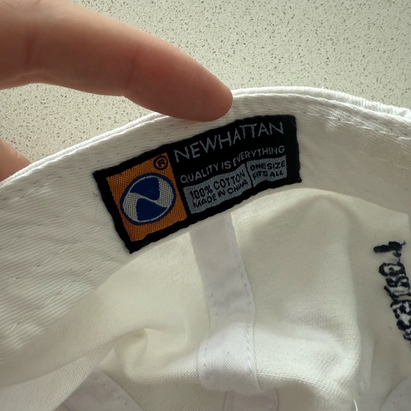 Brandy Melville California Hat - Picture 3 of 3